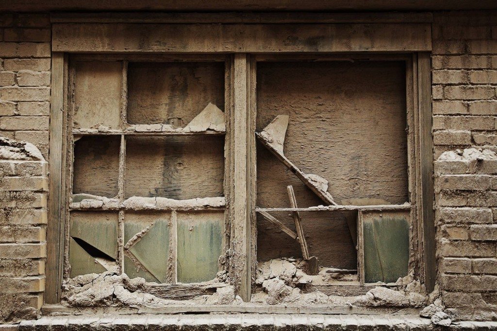 3 Signs You’re Renovating a Condemned Novel